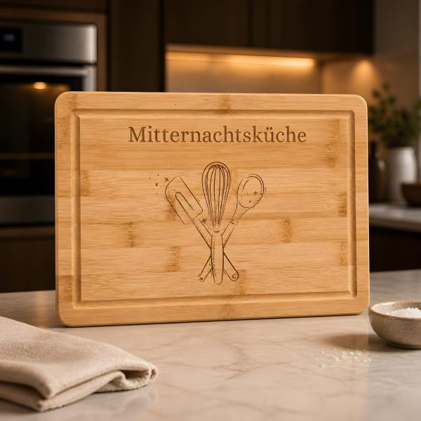 Die Mitternachtsköche- Das Kochbuch (Hardcover) mit Schneidbrett "Mitternachtsküche"